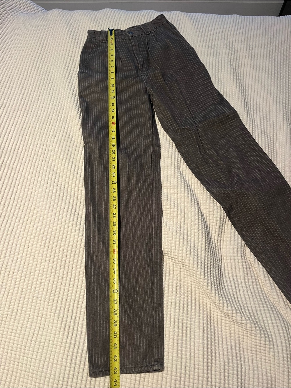 UNIONBAY Vintage Women's Pinstripe Straight-Leg Pants in Dark Gray - Picture 10 of 12